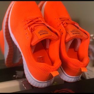 Orange sneakers 🔥